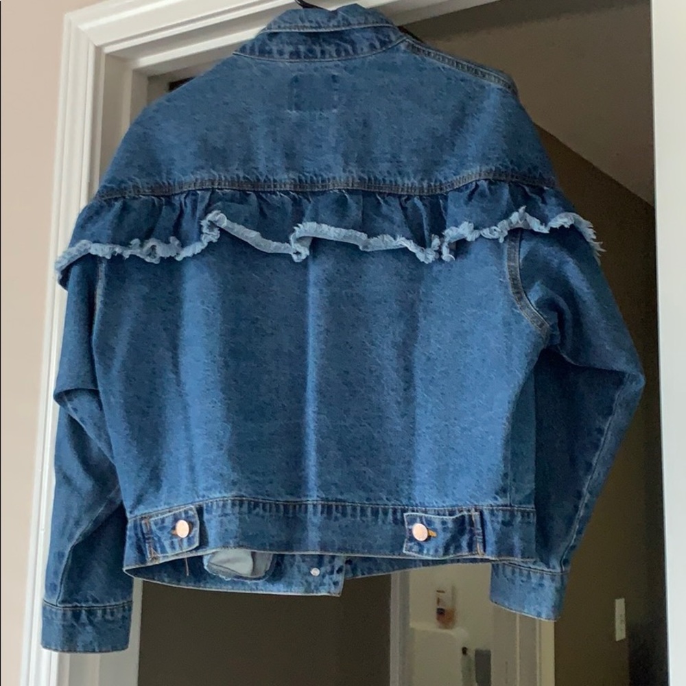 Fun denim jacket - Picture 2 of 3
